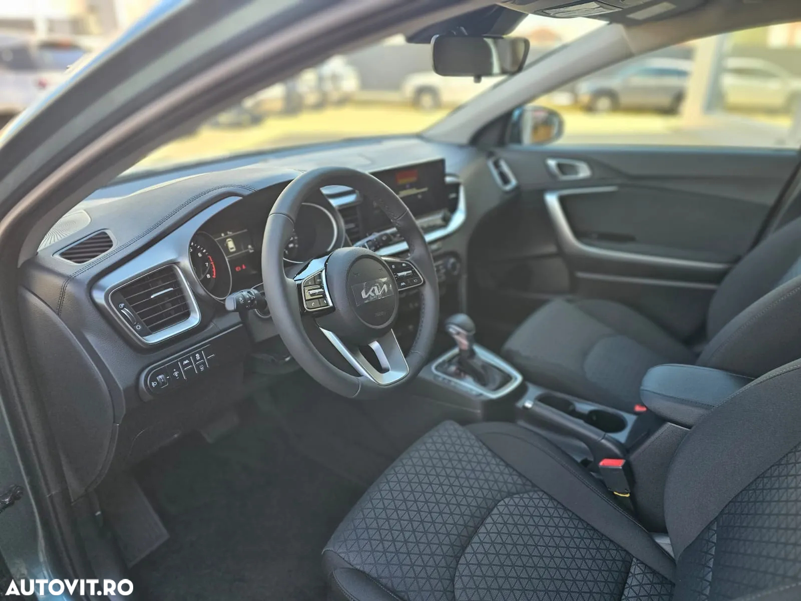 Kia Ceed SW 1.5 T-GDI 7DCT Star - 9
