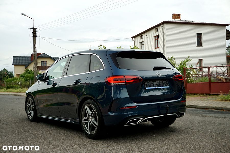 Mercedes-Benz Klasa B 180 7G-DCT AMG Line Advanced Plus - 11