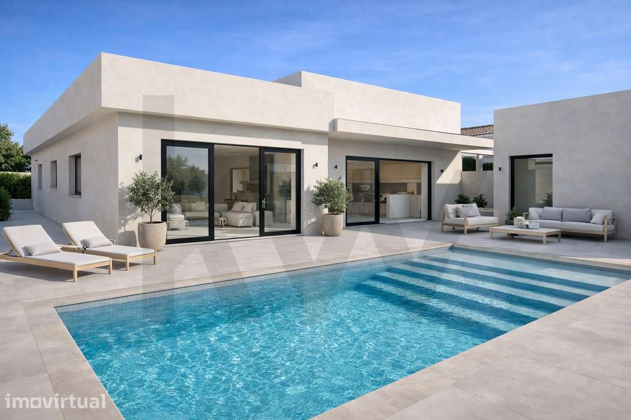 Moradia T5 com 5 suítes, piscina e acabamentos premium em Azeitão - Grande imagem: 5/28