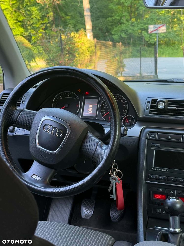 Audi A4 Avant 2.0 TDI - 12