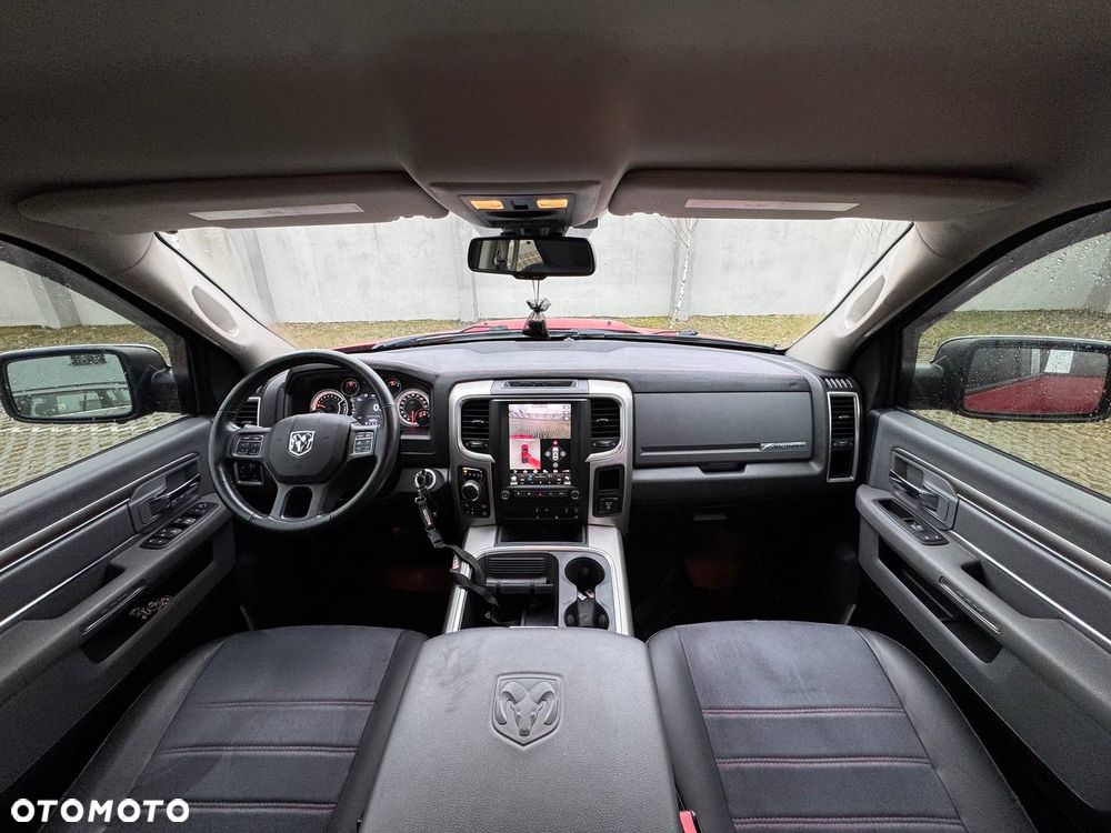 Dodge RAM - 4