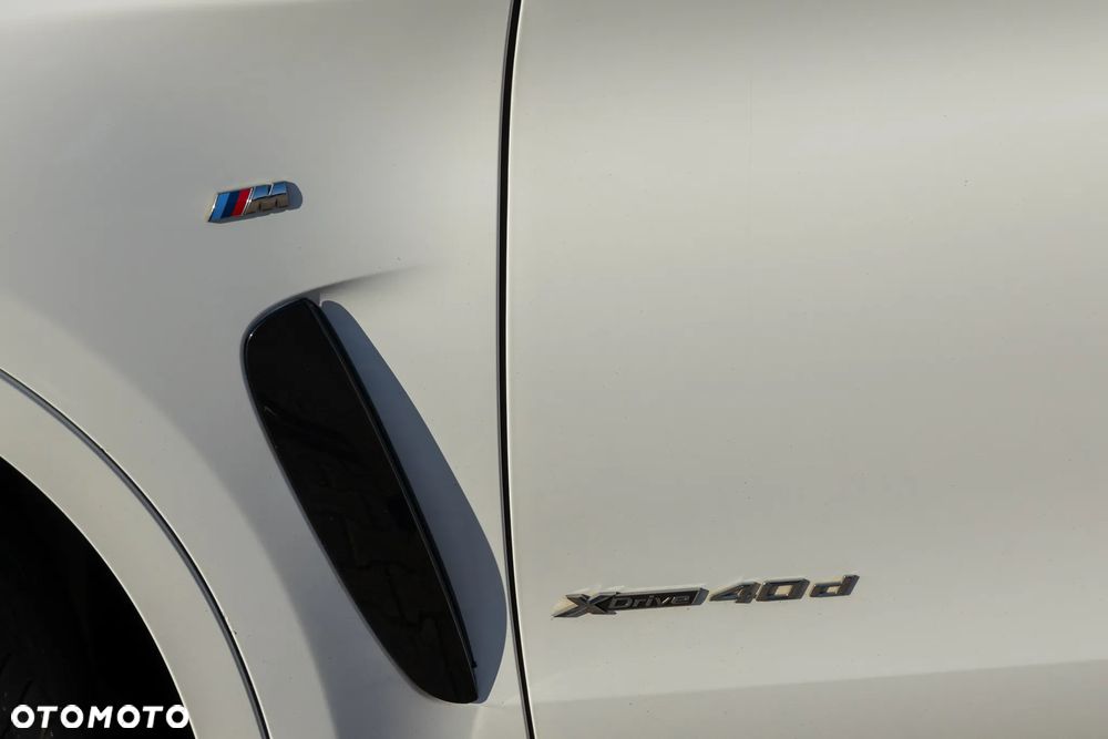 BMW X6 xDrive40d - 16