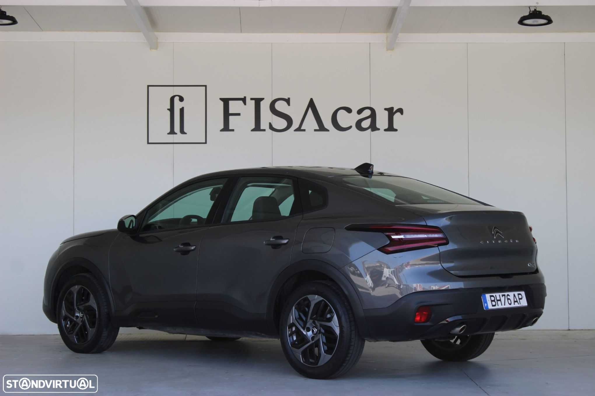 Citroën C4 X 1.2 PureTech Plus EAT8 - 8