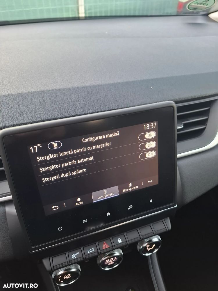 Renault Captur - 23