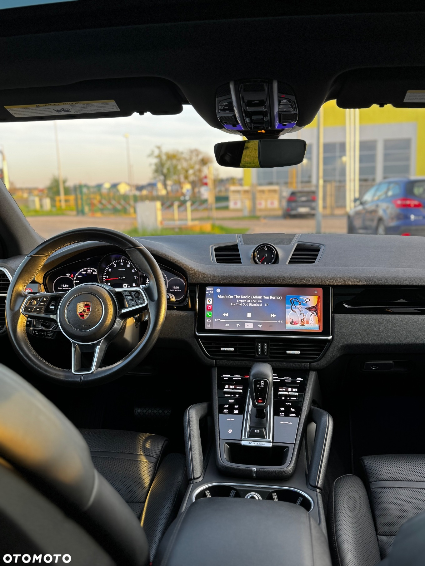 Porsche Cayenne Standard - 10