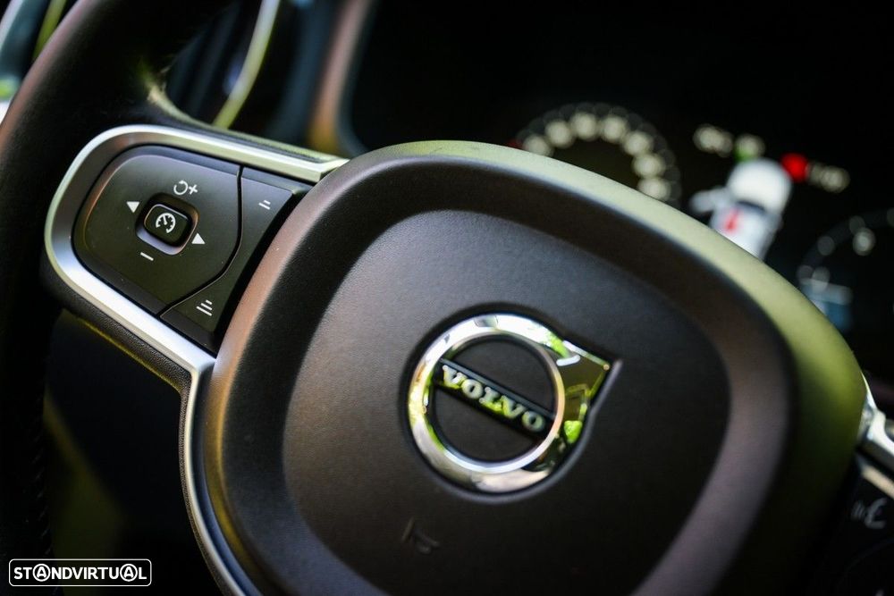 Volvo V60 2.0 D3 Momentum - 26