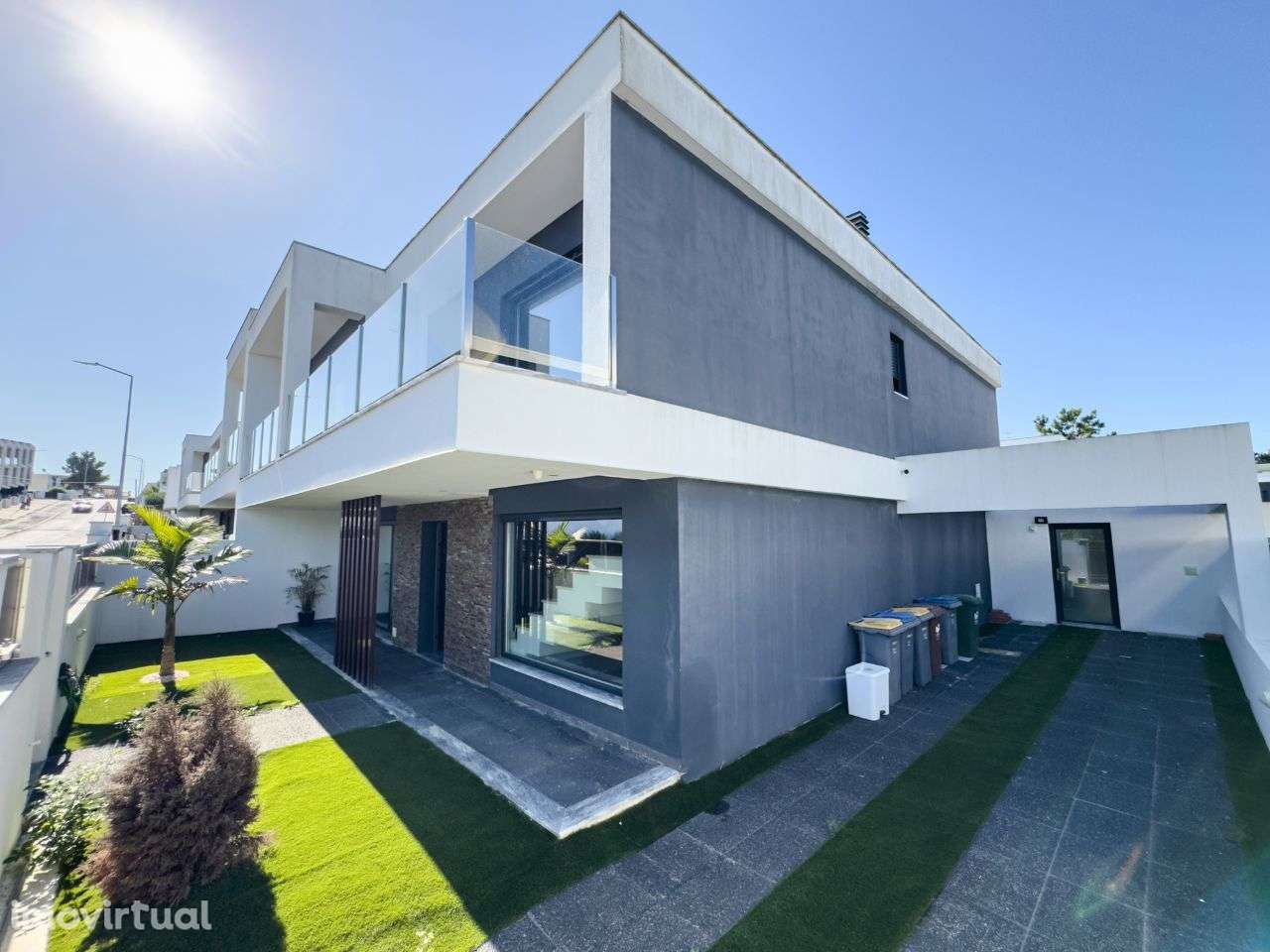 Moradia T4 + Anexo, Vale Milhaços - Grande imagem: 2/32