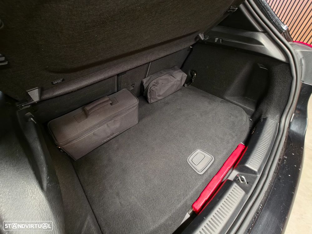 Mercedes-Benz A 250 e 8G-DCT Progressive - 27