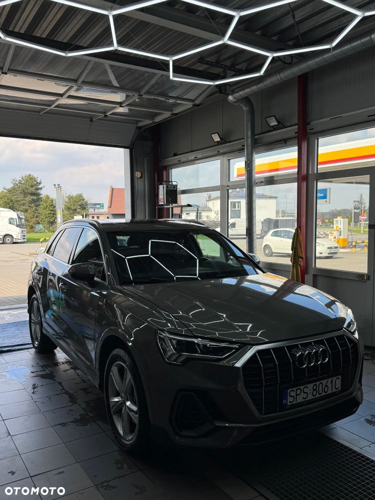 Audi Q3 - 22