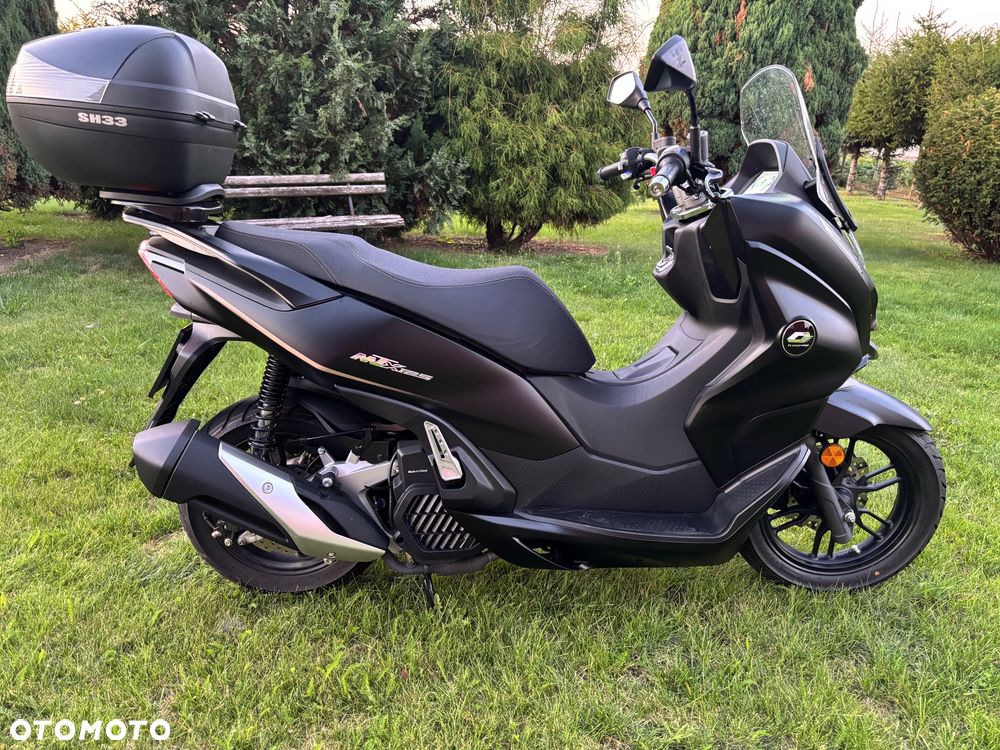 QJMOTOR MTX 125 - 1