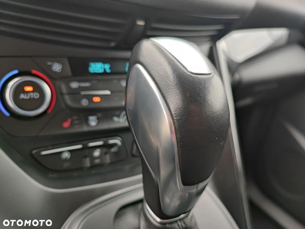 Ford Kuga 2.0 TDCi 4WD Titanium Plus - 35