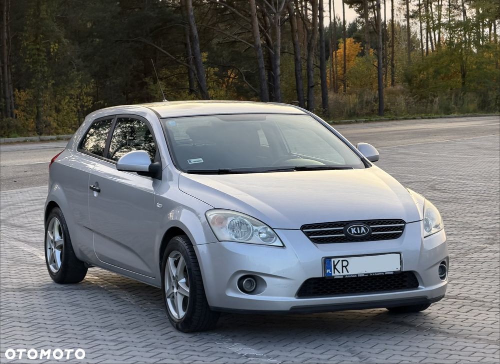 Kia Ceed - 5