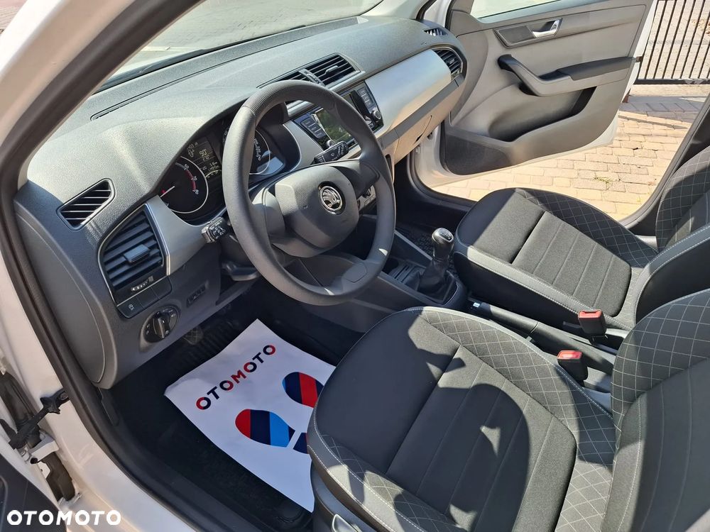 Skoda Fabia 1.0 TSI Ambition - 9