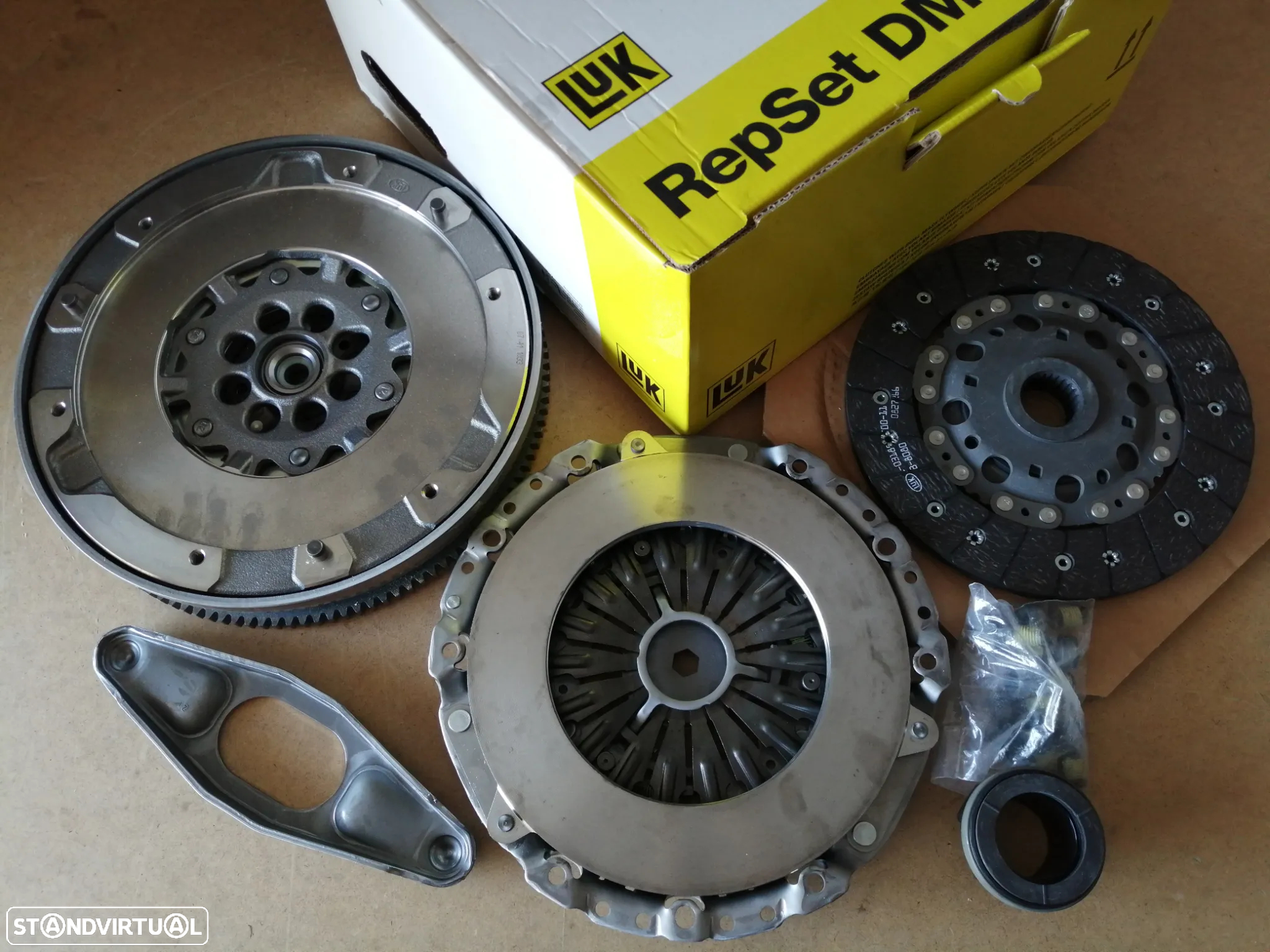 Kit de Embraiagem - BMW 2.0d  ( 320d ) - 2