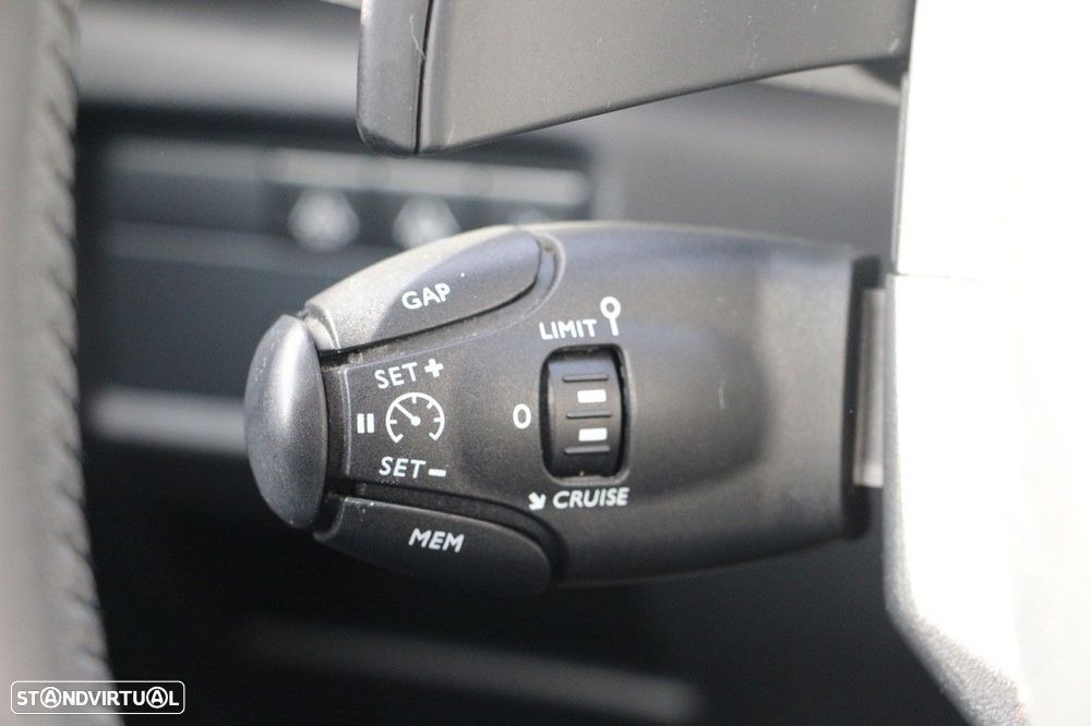 Citroën C5 Aircross 1.5 BlueHDi Shine Pack EAT8 - 26