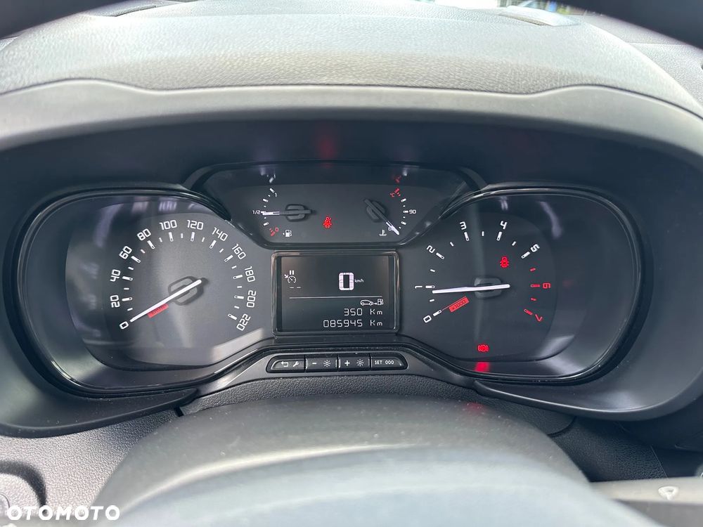 Toyota Proace City - 11