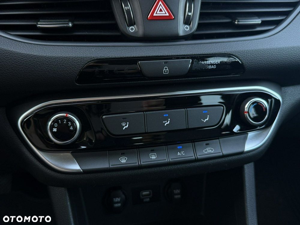 Hyundai i30 1.0 T-GDI Modern - 24