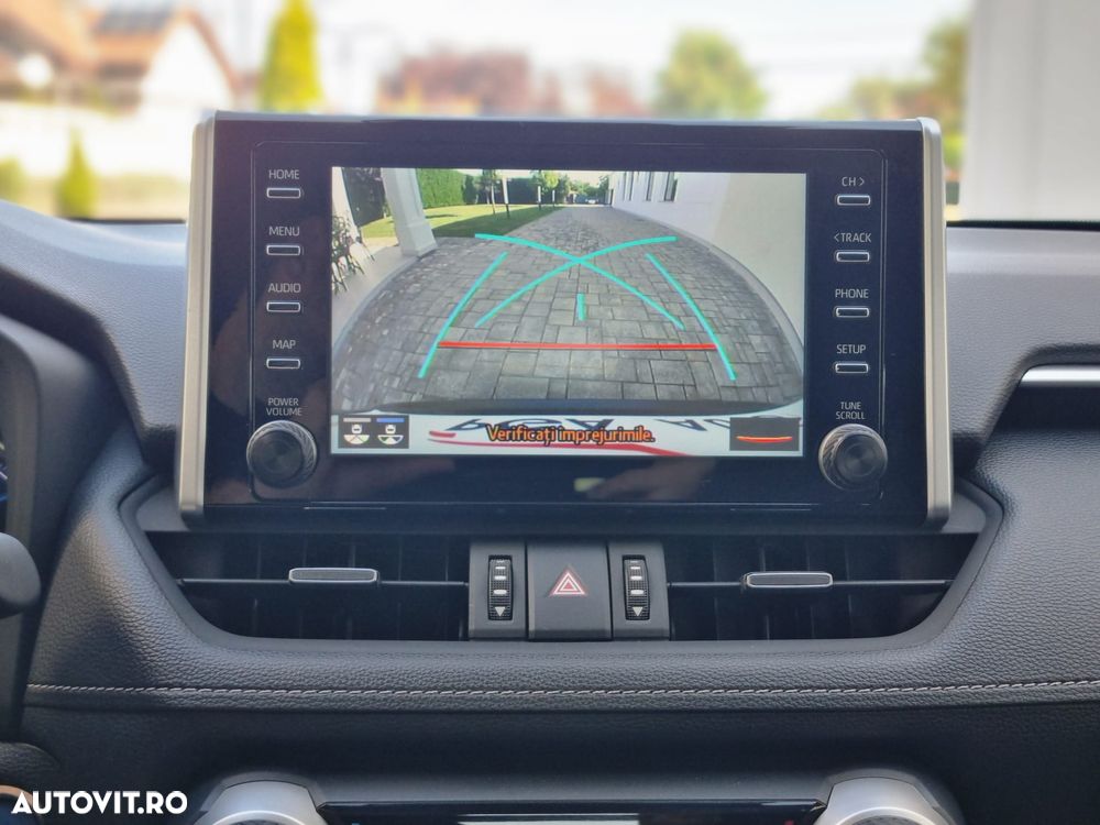 Toyota RAV4 - 24