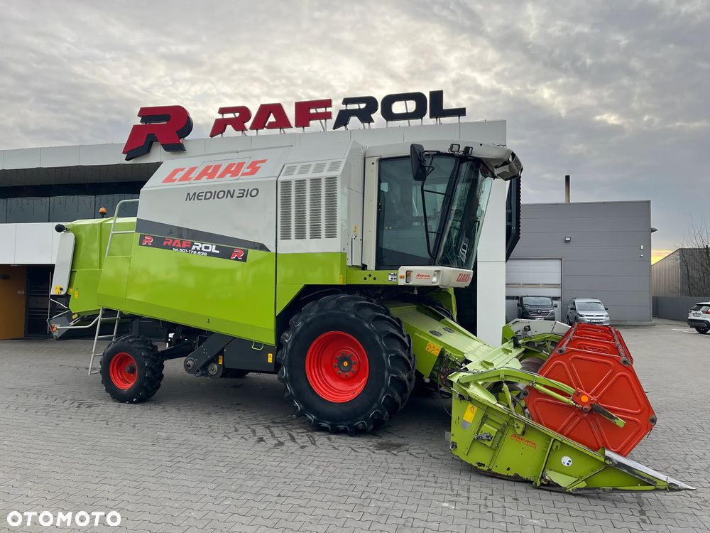Claas Medion 310 - 1