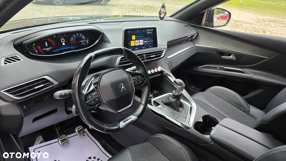 Peugeot 5008 - 18