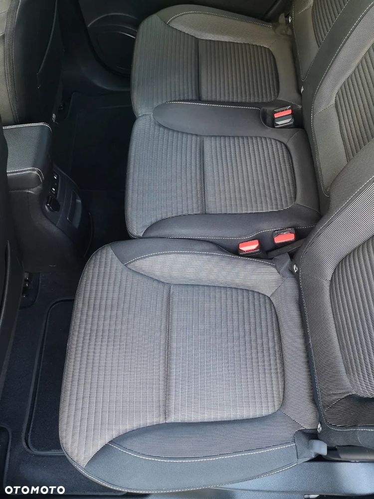 Renault Scenic BLUE dCi 120 BUSINESS EDITION - 21