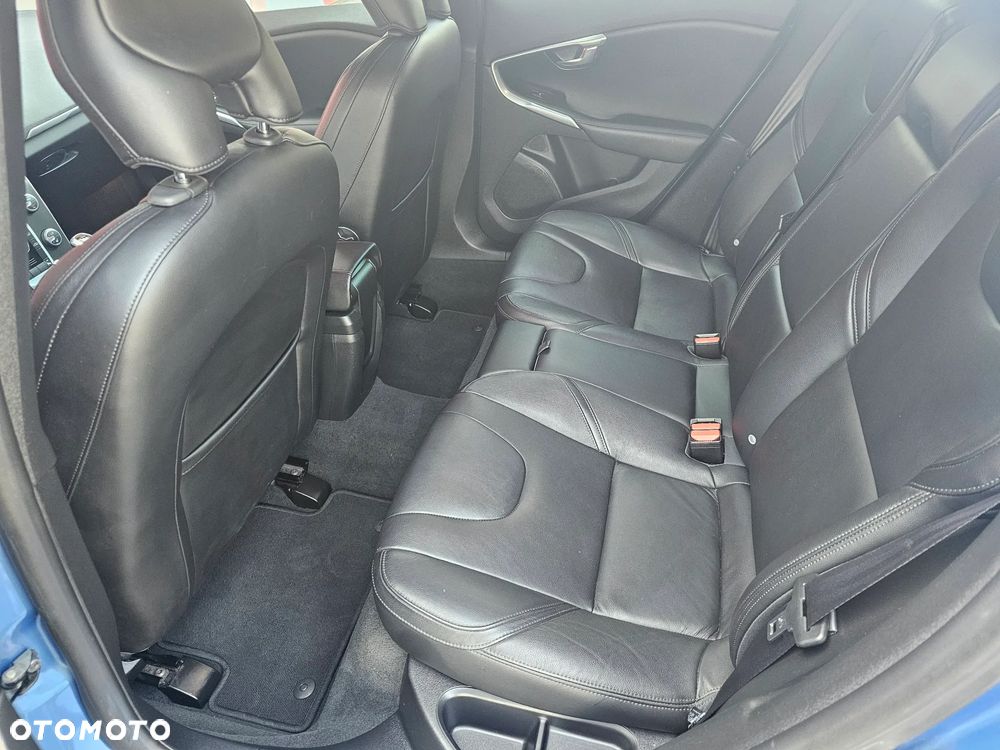Volvo V40 D4 Drive-E Summum - 10