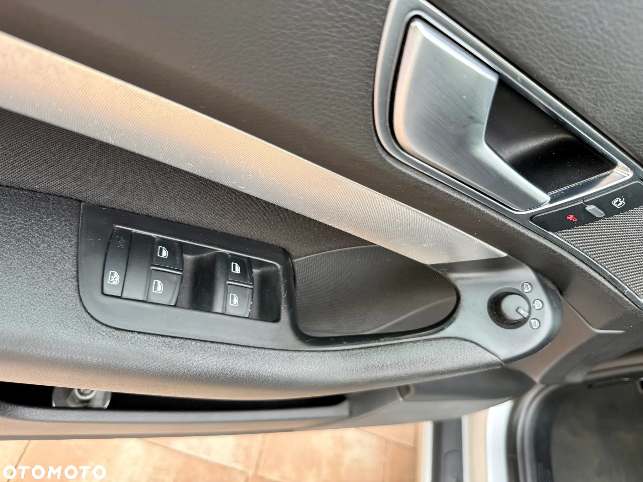 Audi A6 2.4 - 16