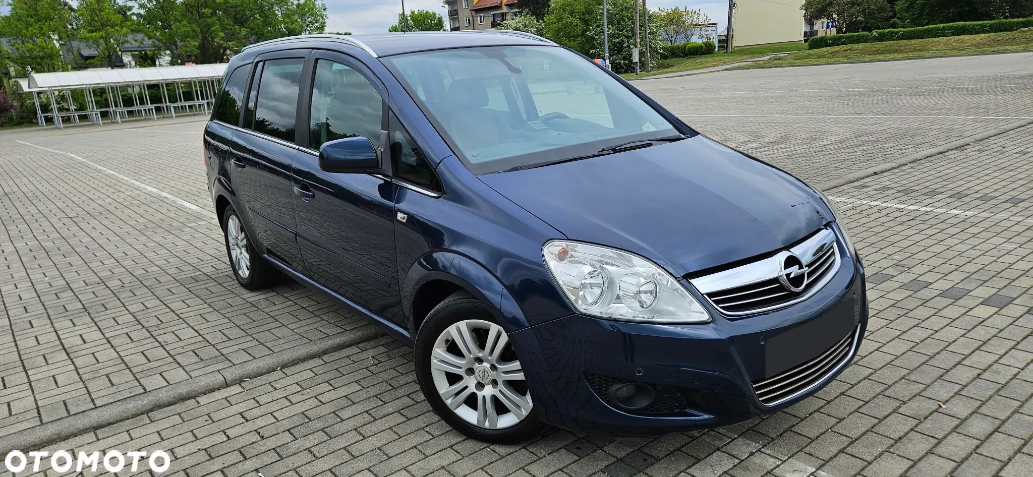 Opel Zafira 1.7 CDTI Cosmo - 1