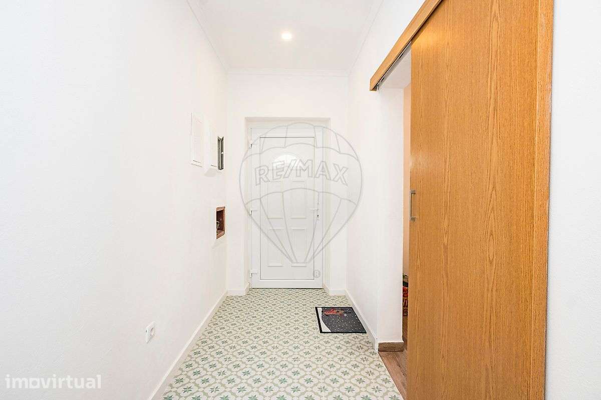 Moradia T2 para venda - Grande imagem: 2/20