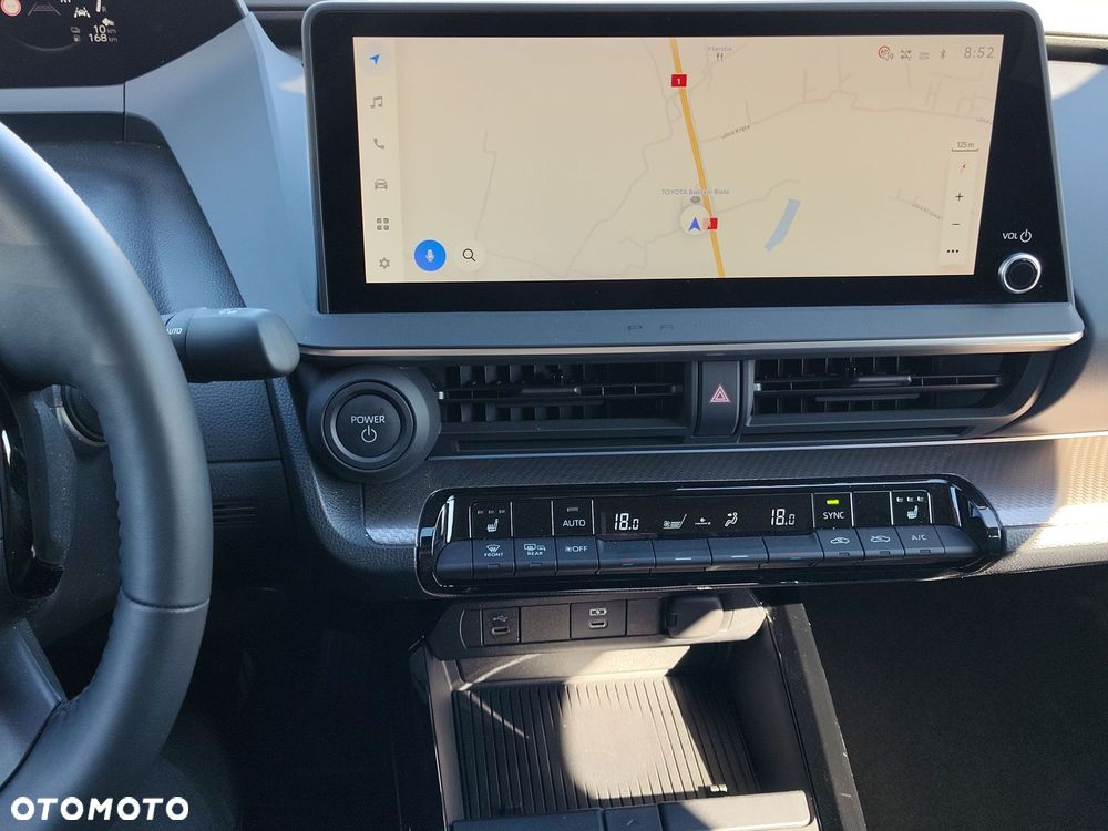 Toyota Prius - 22