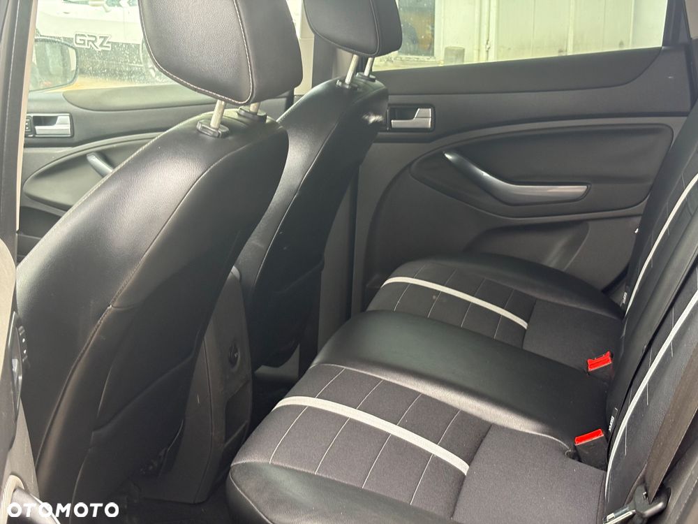 Ford Kuga 2.0 TDCi 4WD Trend - 13