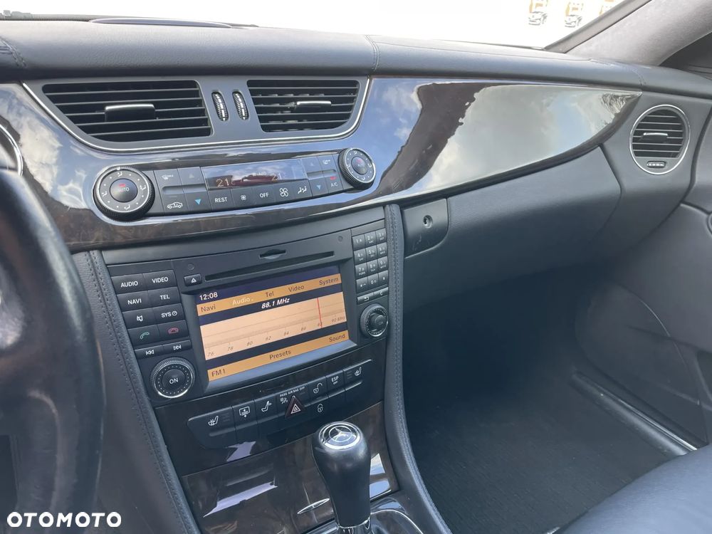 Mercedes-Benz CLS 350 - 10