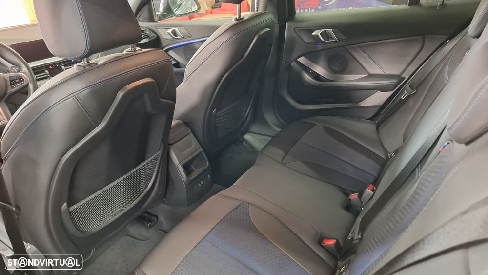 BMW 116 d Pack Desportivo M Auto - 12