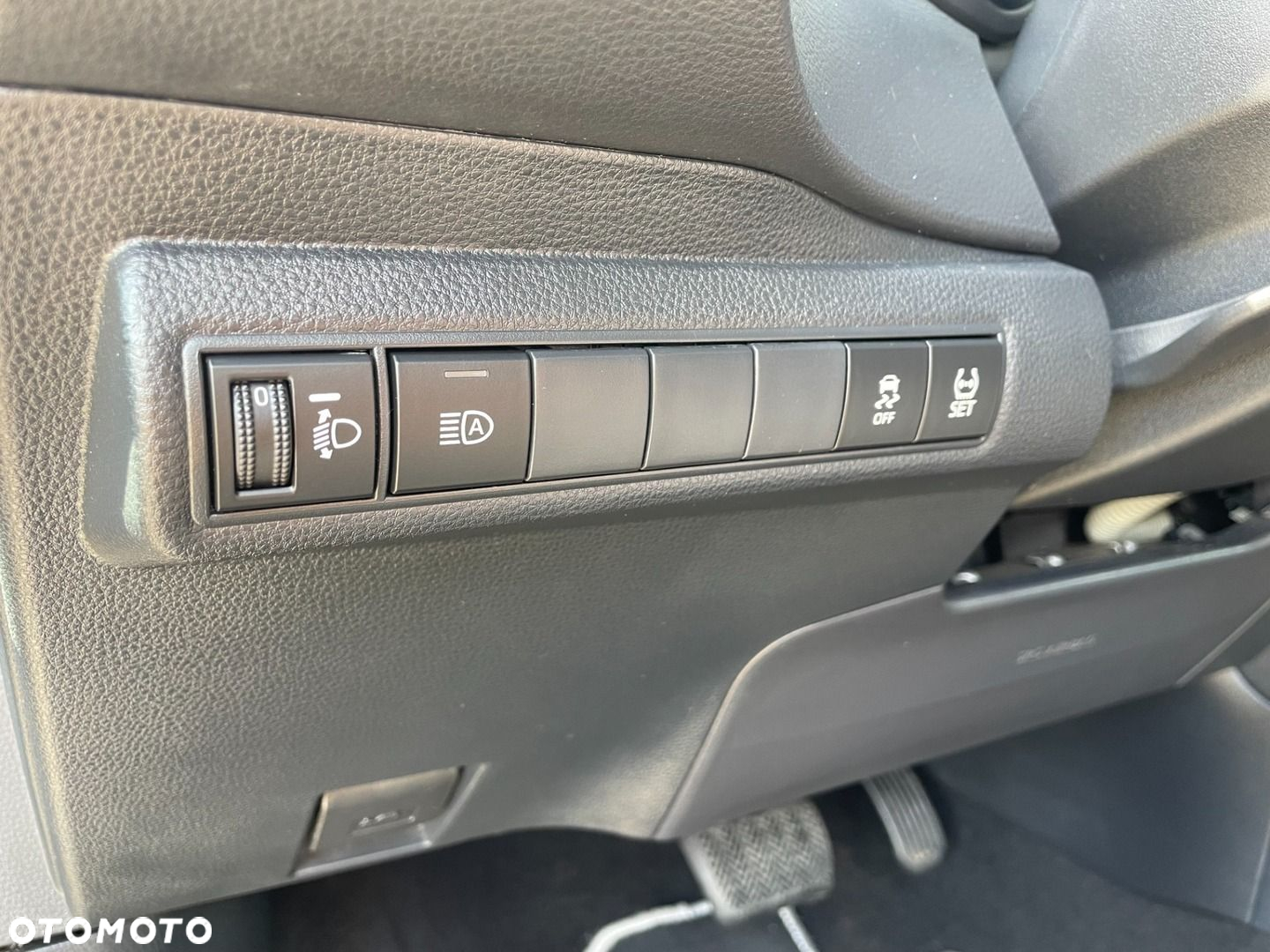 Toyota Corolla - 19