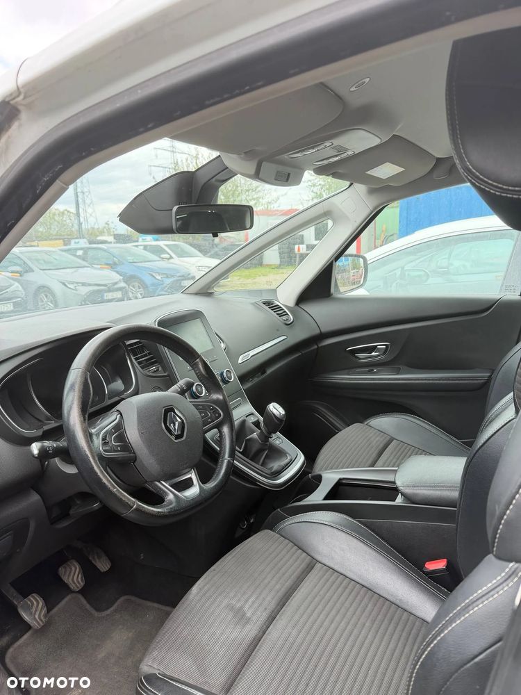 Renault Scenic 1.7 Blue dCi Intens - 10