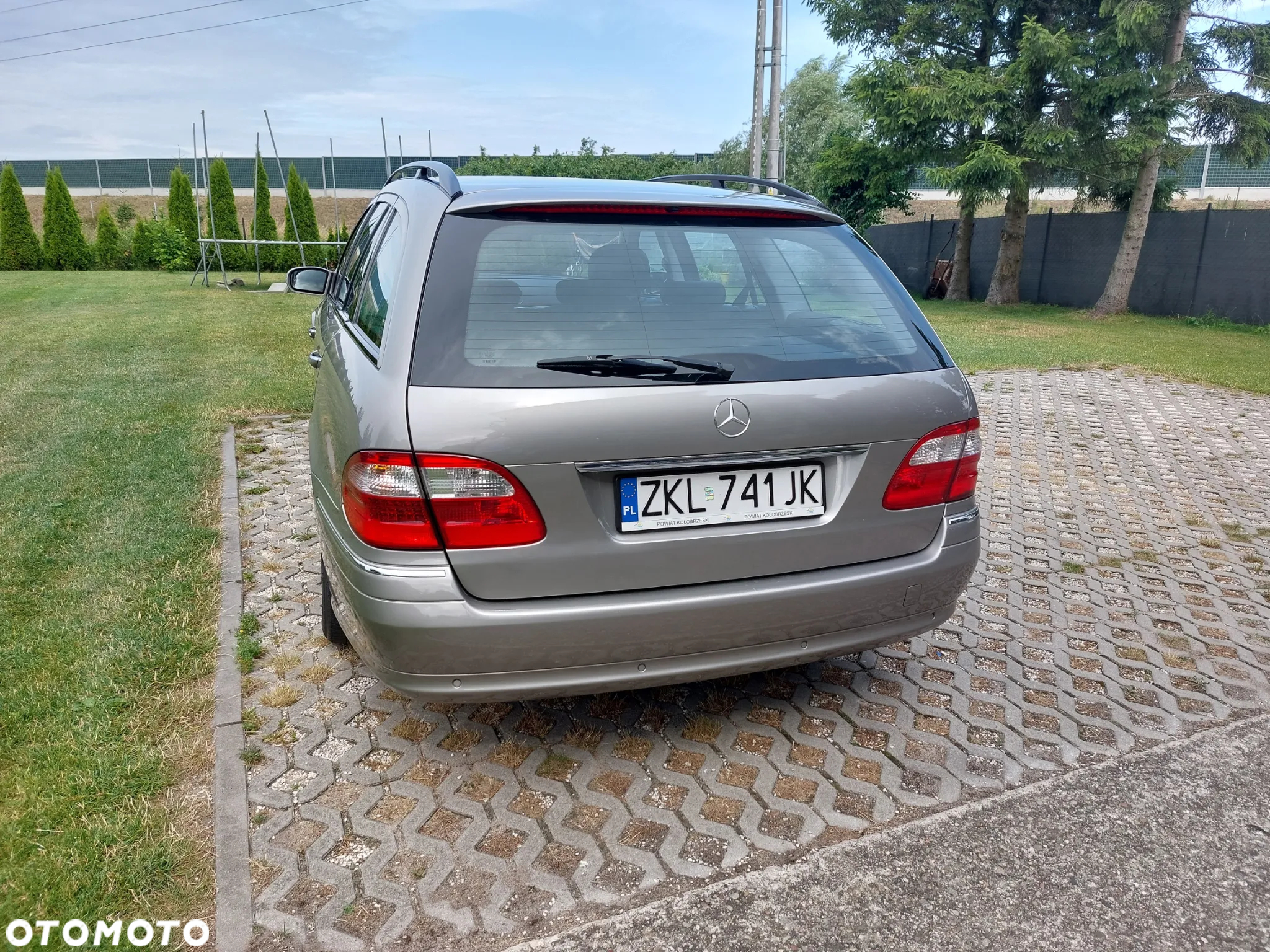 Mercedes-Benz Klasa E 320 CDI T Avantgarde - 16