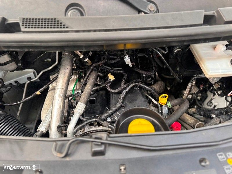 Renault Master 2.3 dCi L2 3.5T RD Cx.Aluminio Basc.Traseira - 35