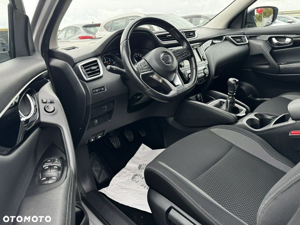 Nissan Qashqai 1.3 DIG-T Tekna - 11