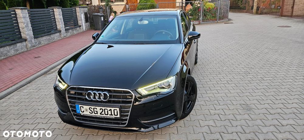 Audi A3 Sportback 1.4 TFSI Attraction - 1