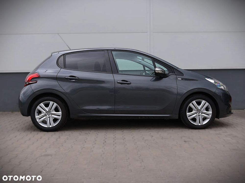 Peugeot 208 1.2 PureTech Active - 21