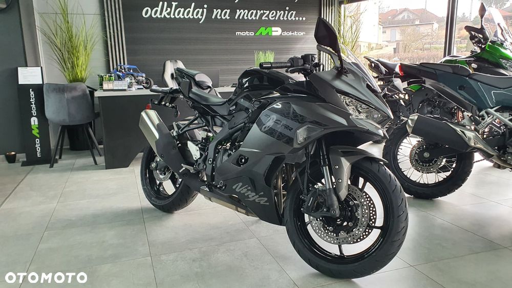 Kawasaki Ninja - 11