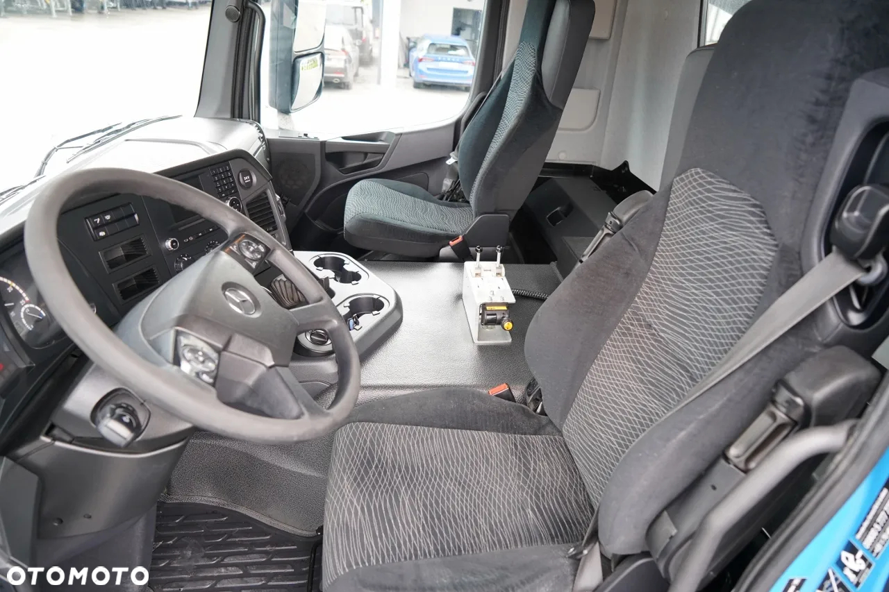 Mercedes-Benz AROCS 3243 / 8x4 / WYWROTKA 20m3 / TYLNOZSYP / EURO 6 / OPONY 100 % / ŁADOWNOŚĆ: 19,500 KG / HYDROKLAPA - 27