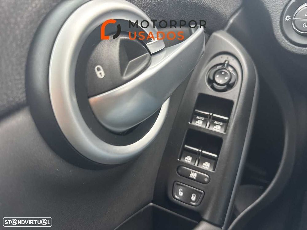 Fiat 500X 1.3 MJ City Cross - 12