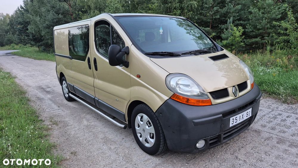 Renault Trafic - 2