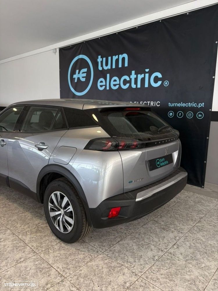Peugeot e-2008 50 kWh Active - 10