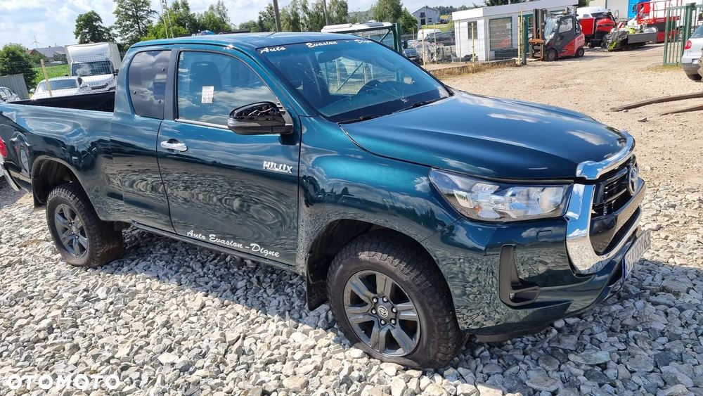 Toyota Hilux 4x4 Double Cab Autm Executive - 22