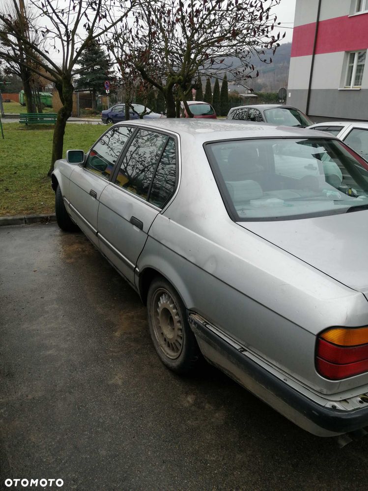 BMW Seria 7 - 7