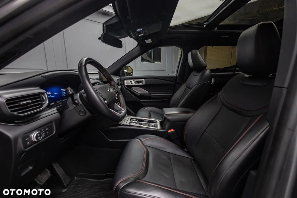 Ford Explorer 3.0 EcoBoost PHEV 4WD ST-Line - 12