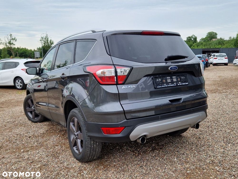 Ford Kuga - 26