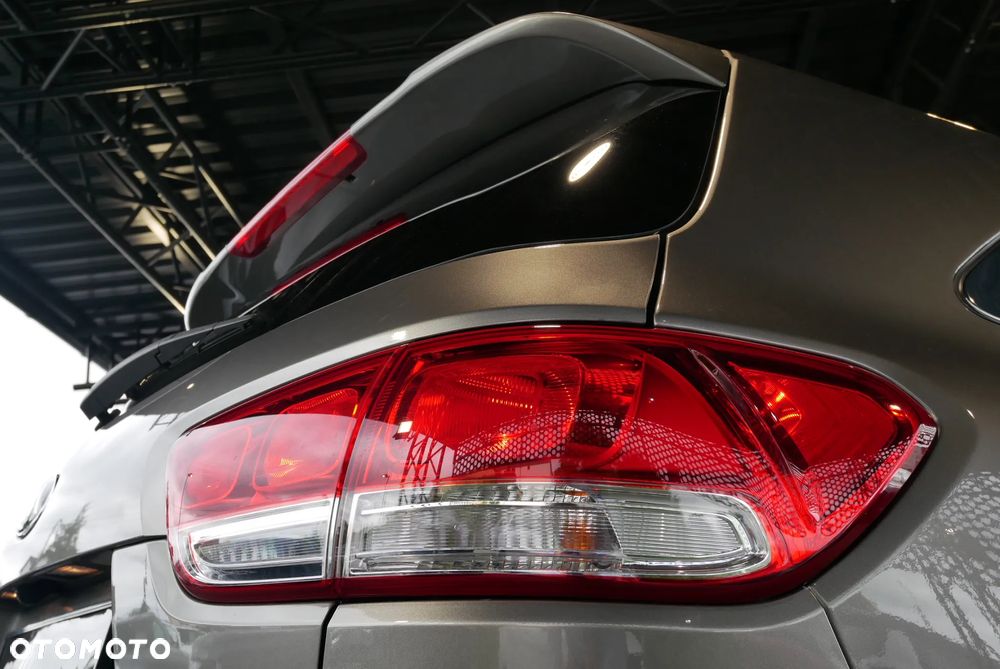 Kia Sorento - 37